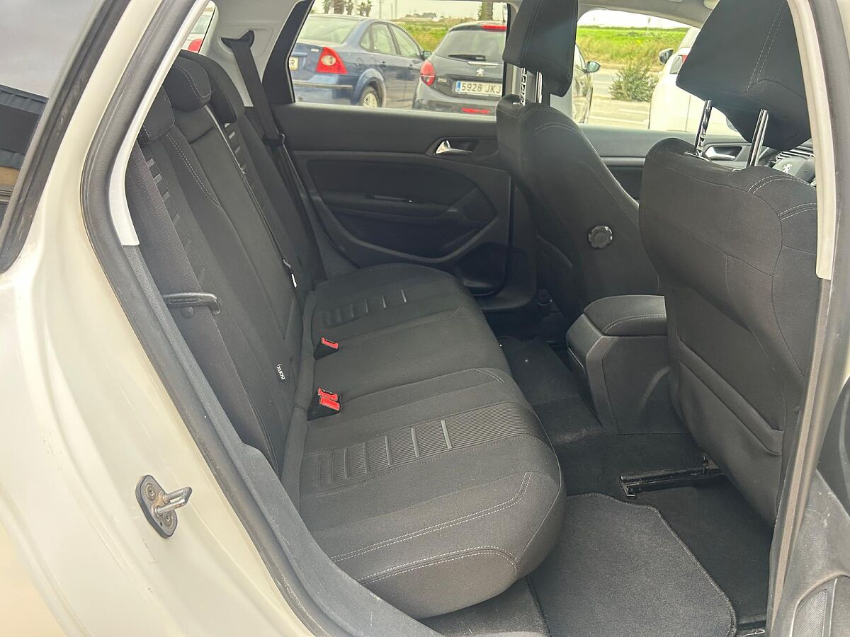 PEUGEOT 308 SW ALLURE 1.6 BLUE HDI SPANISH LHD IN SPAIN 202000 MILES SUPERB 2014